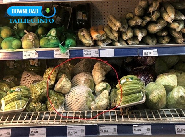 VinMart+ lừa đảo bày bán rau củ bị mốc đen
